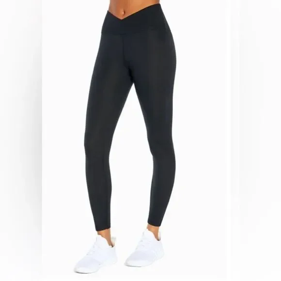 Zobha Easy Crossover Ankle in Agave Green - Picture 5 of 9